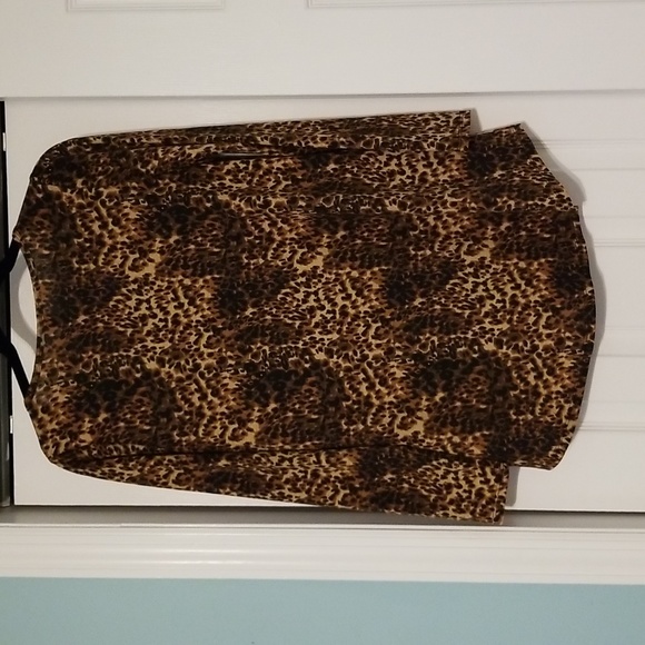 LuLaRoe long sleeve, animal print tunic, size S - Picture 5 of 6